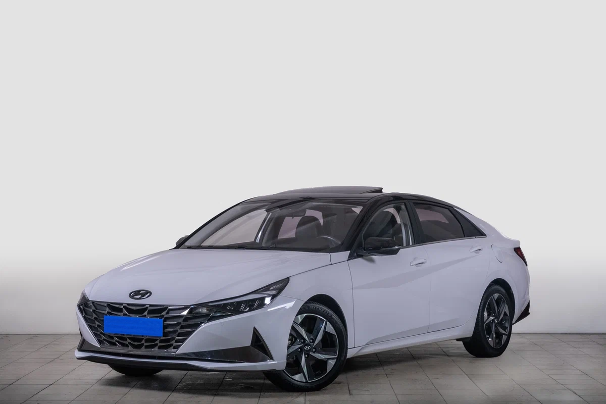Купить Hyundai Elantra в вашем городе