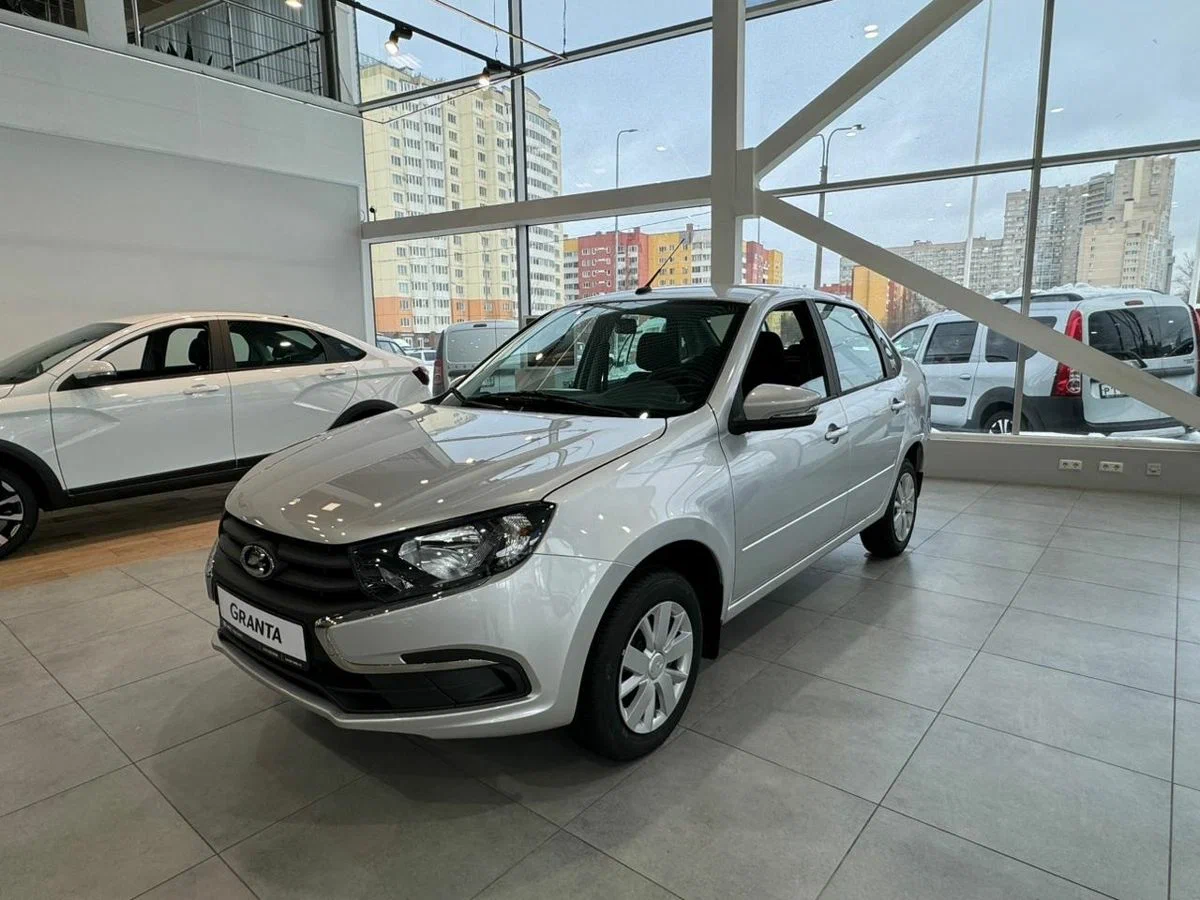 Купить Lada Granta Седан в вашем городе