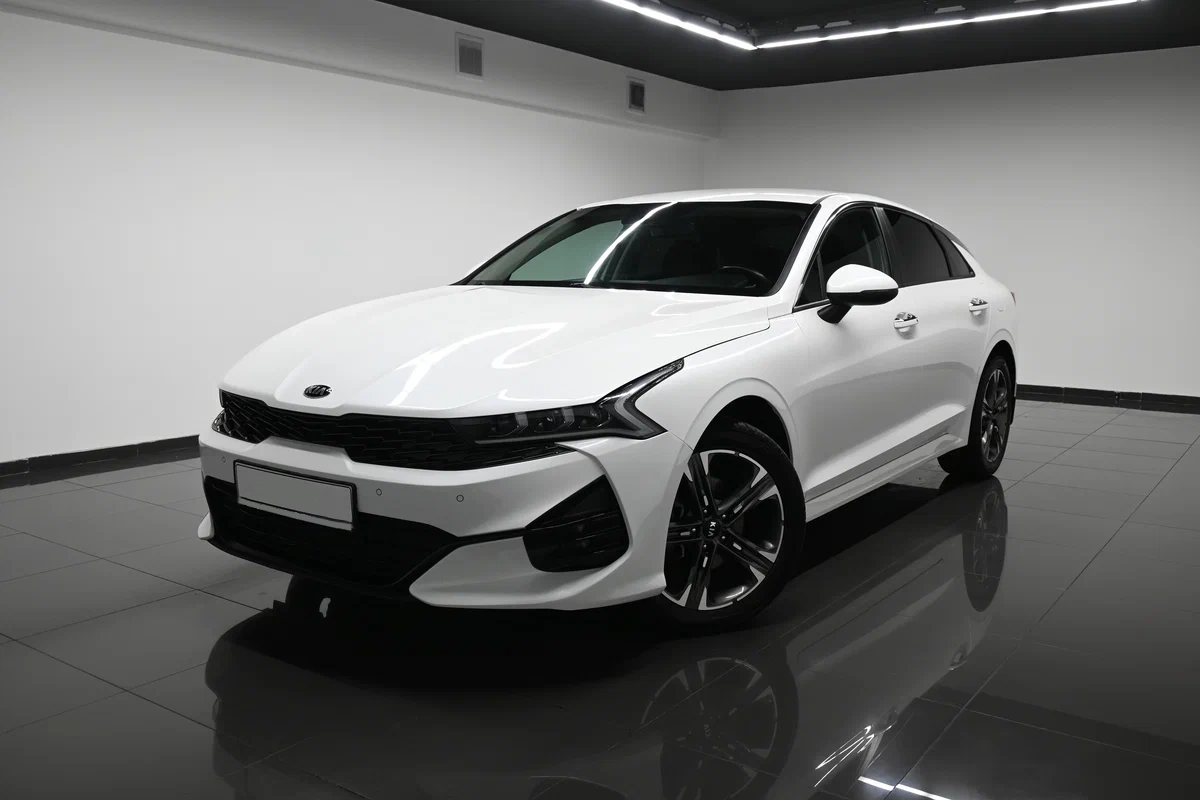 Купить KIA K5 в вашем городе