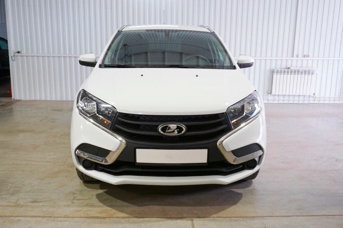 Купить Lada Xray в вашем городе